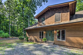 Tryon House with Hot Tub - Near Equestrian Centers!